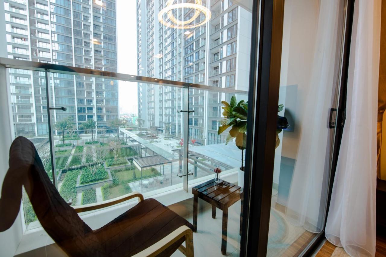 Hi-Home Suites - Vinhomes Metropolis Hanoi Bagian luar foto