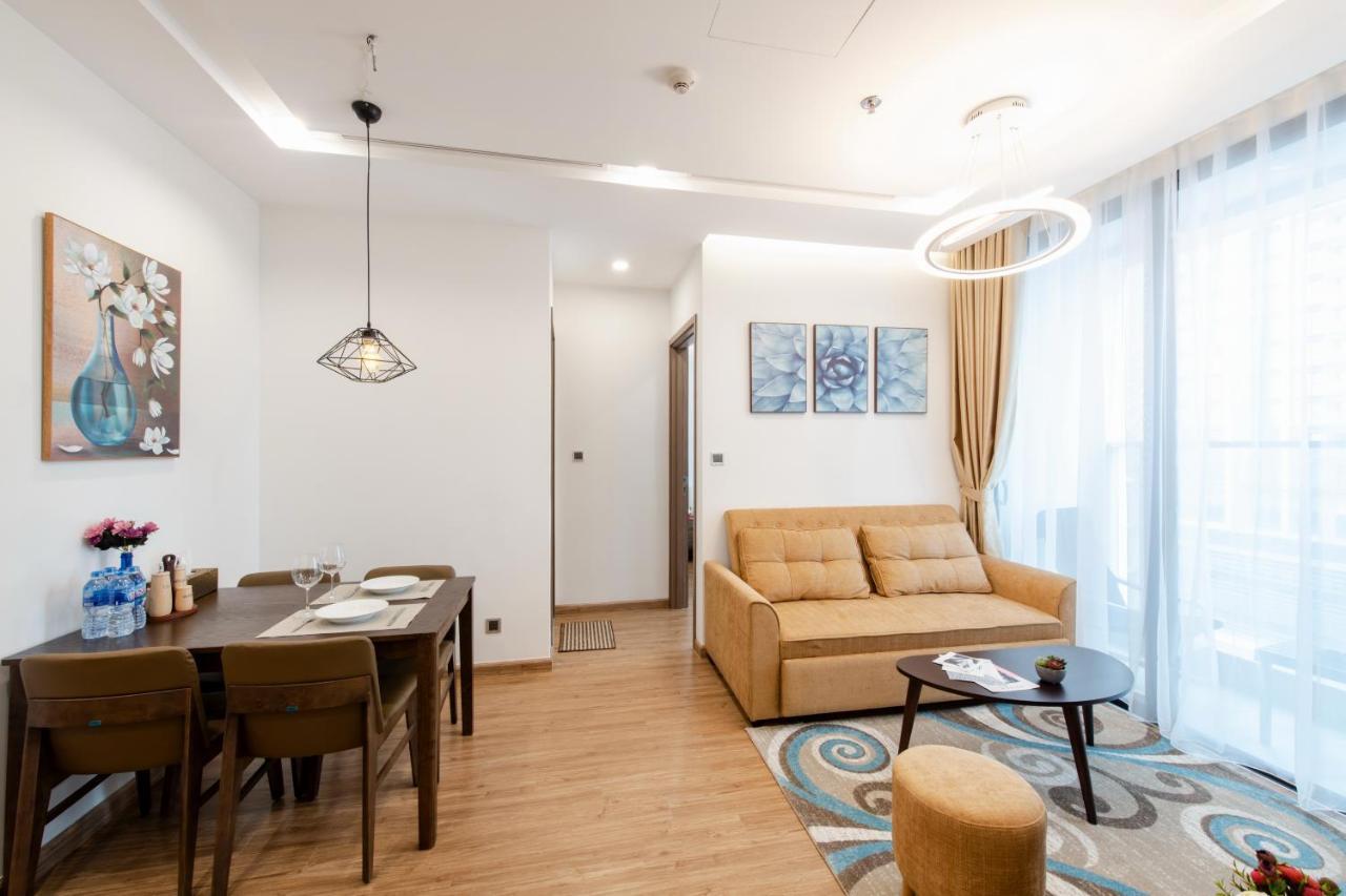 Hi-Home Suites - Vinhomes Metropolis Hanoi Bagian luar foto