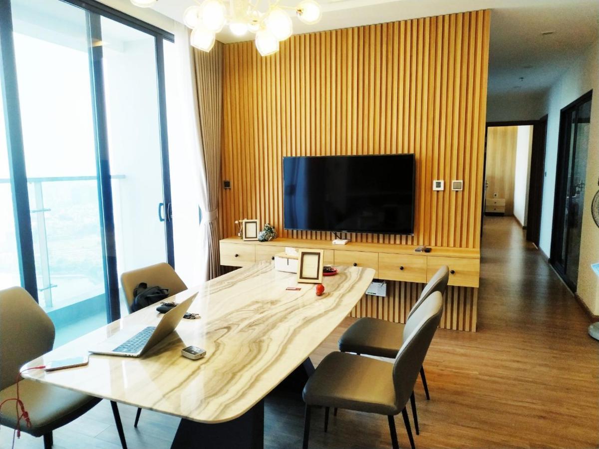 Hi-Home Suites - Vinhomes Metropolis Hanoi Bagian luar foto