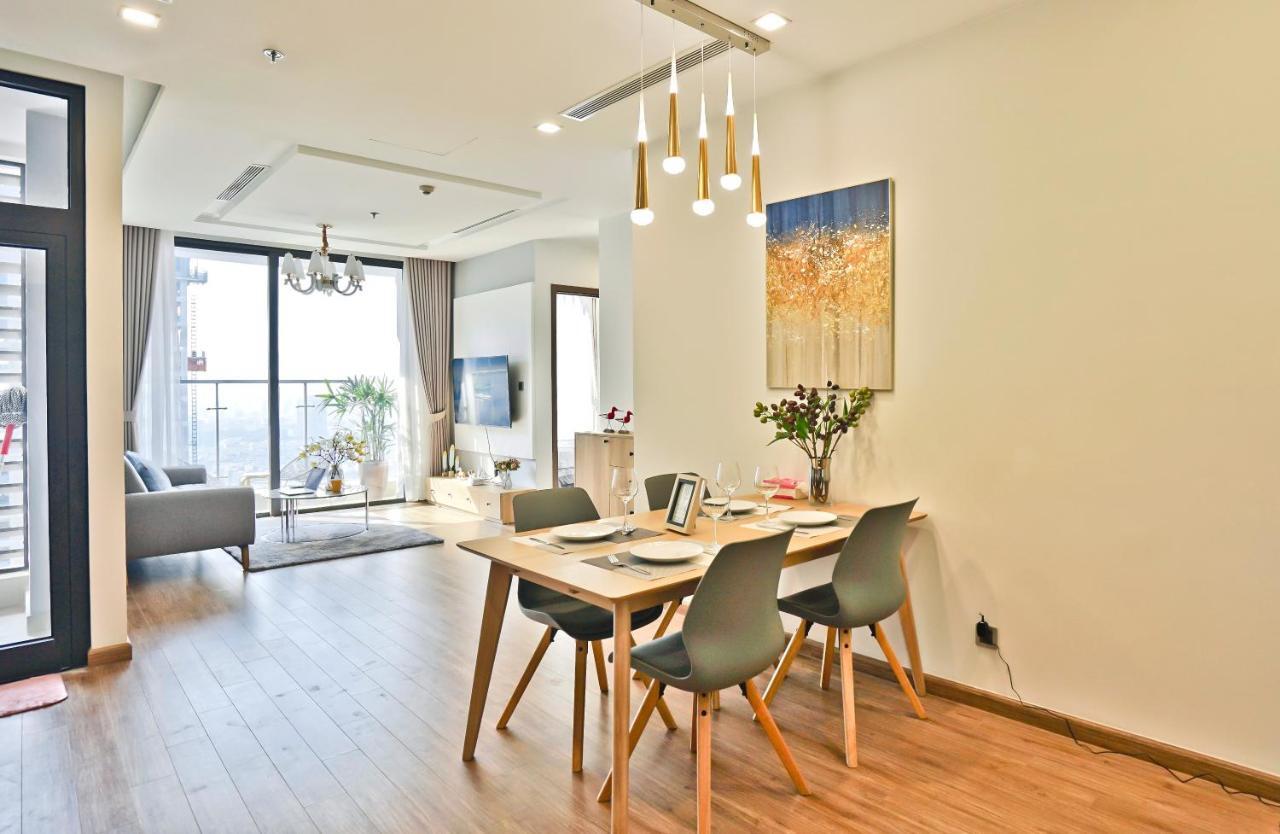 Hi-Home Suites - Vinhomes Metropolis Hanoi Bagian luar foto